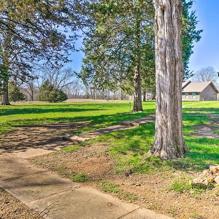 The Cozy Cottage With Lake Taneycomo Access! Branson Esterno foto