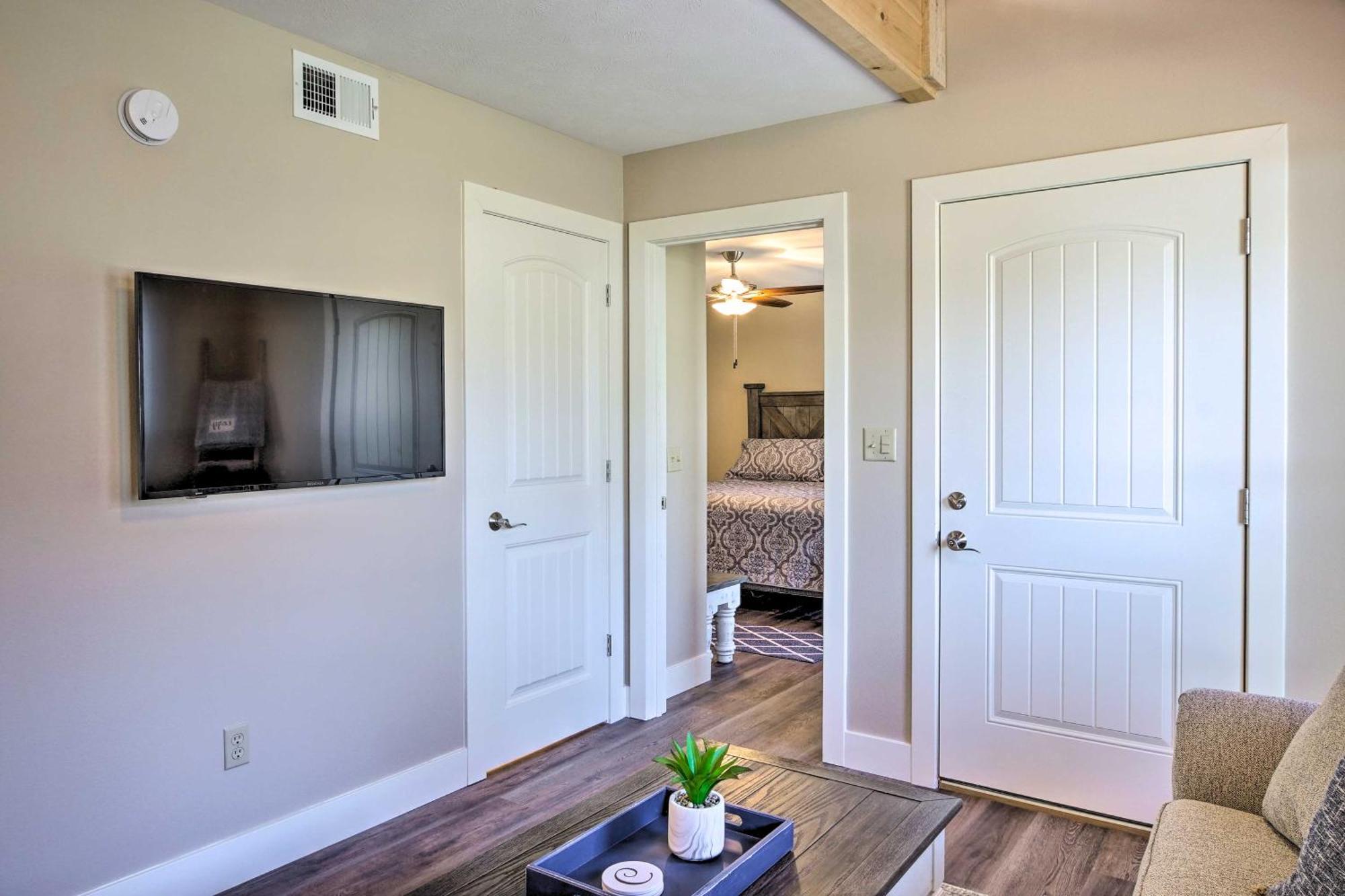 The Cozy Cottage With Lake Taneycomo Access! Branson Esterno foto