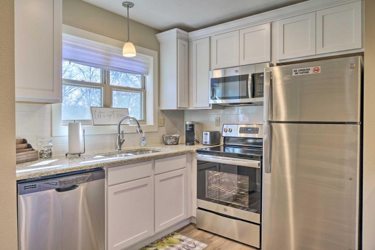 The Cozy Cottage With Lake Taneycomo Access! Branson Esterno foto