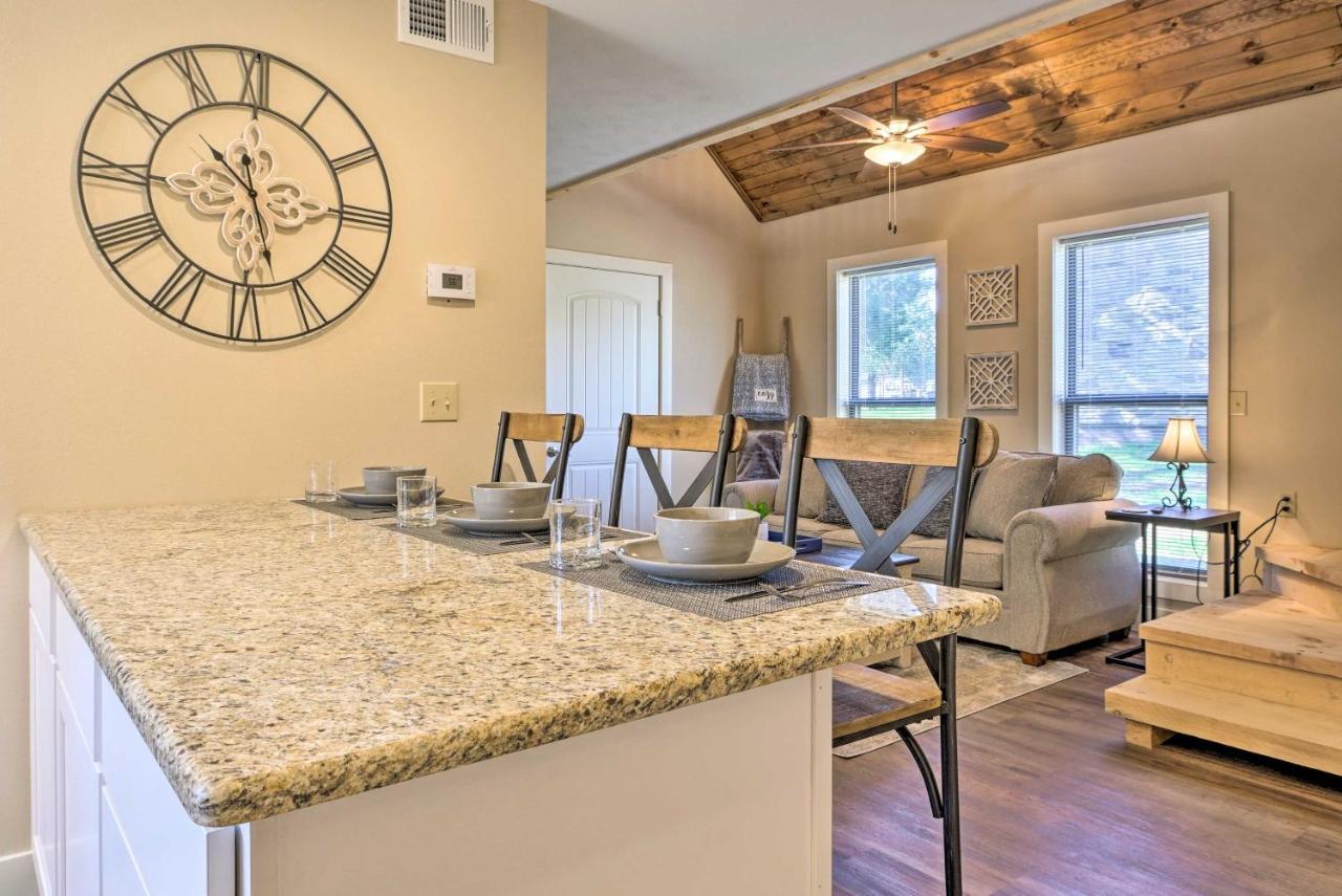 The Cozy Cottage With Lake Taneycomo Access! Branson Esterno foto