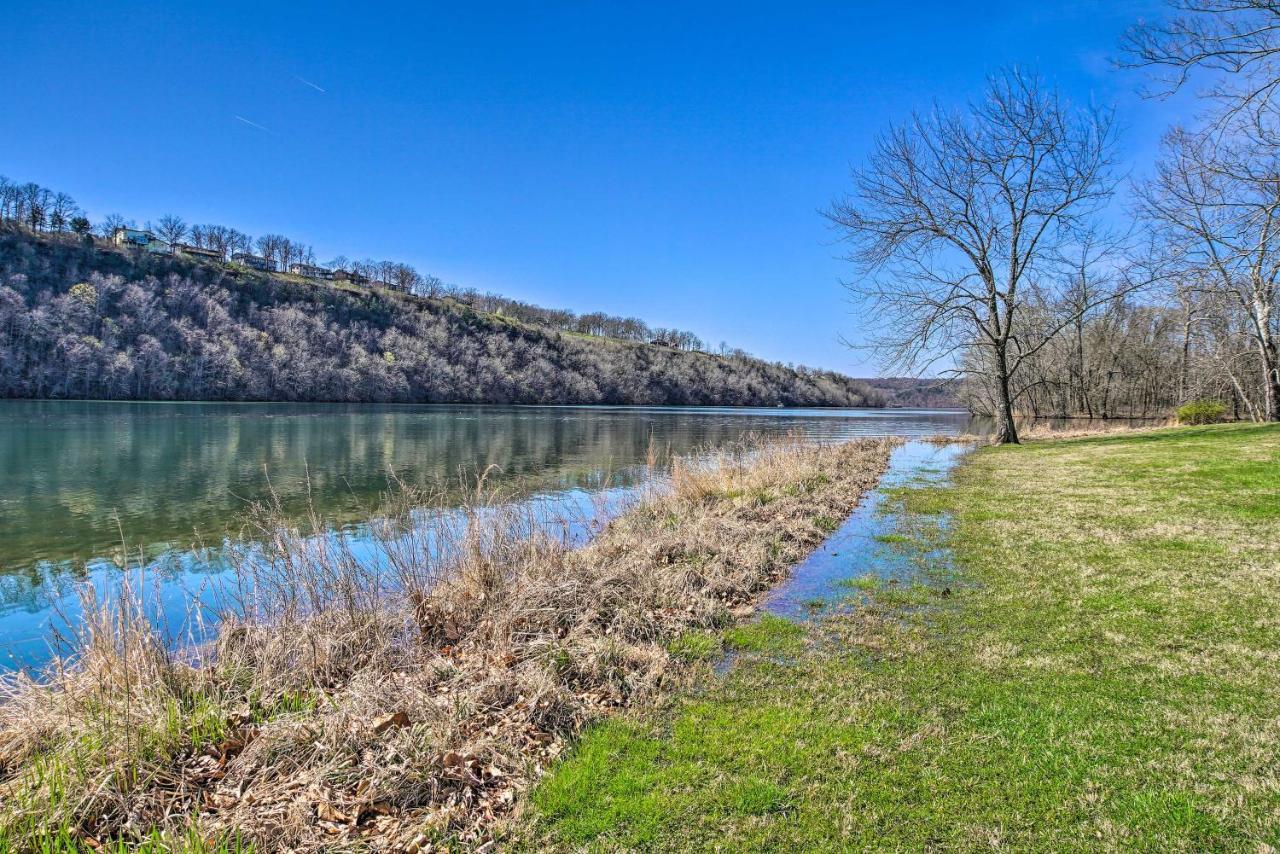 The Cozy Cottage With Lake Taneycomo Access! Branson Esterno foto