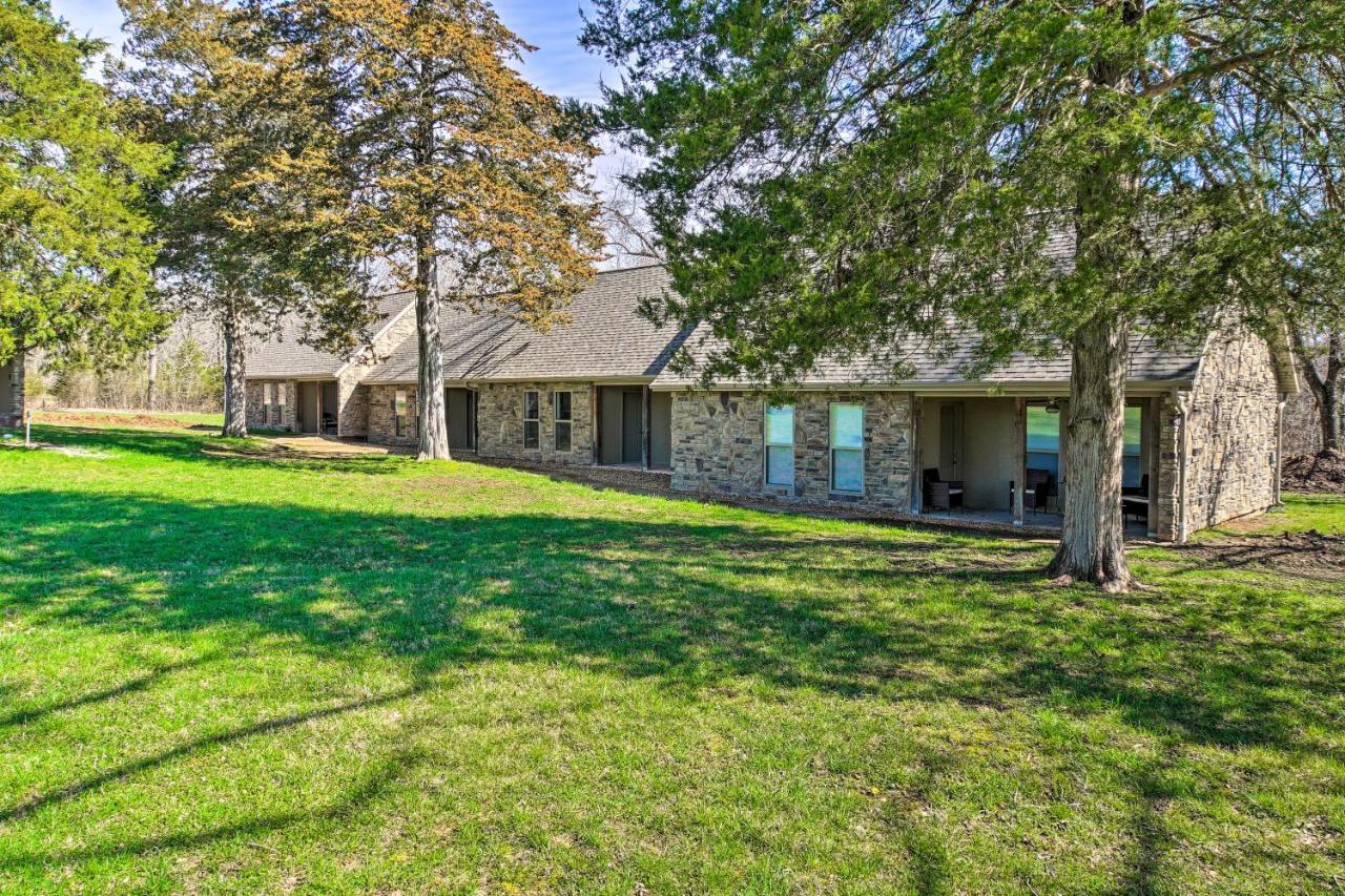 The Cozy Cottage With Lake Taneycomo Access! Branson Esterno foto