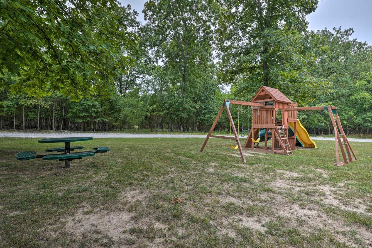 The Cozy Cottage With Lake Taneycomo Access! Branson Esterno foto